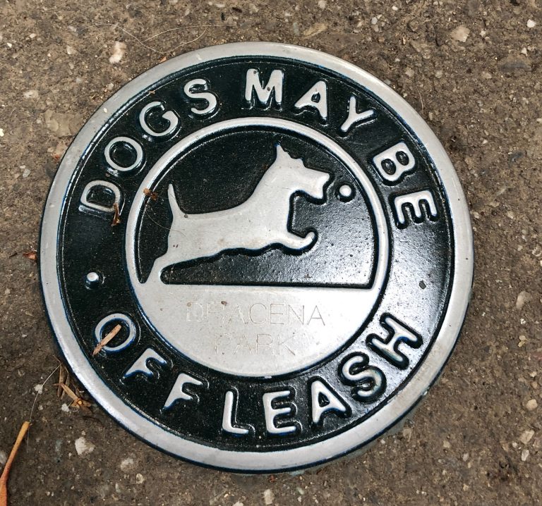 New dog leash laws in Dracena Park Piedmont Exedra