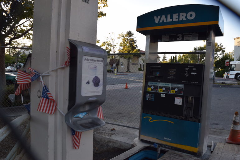 valero gas station prices