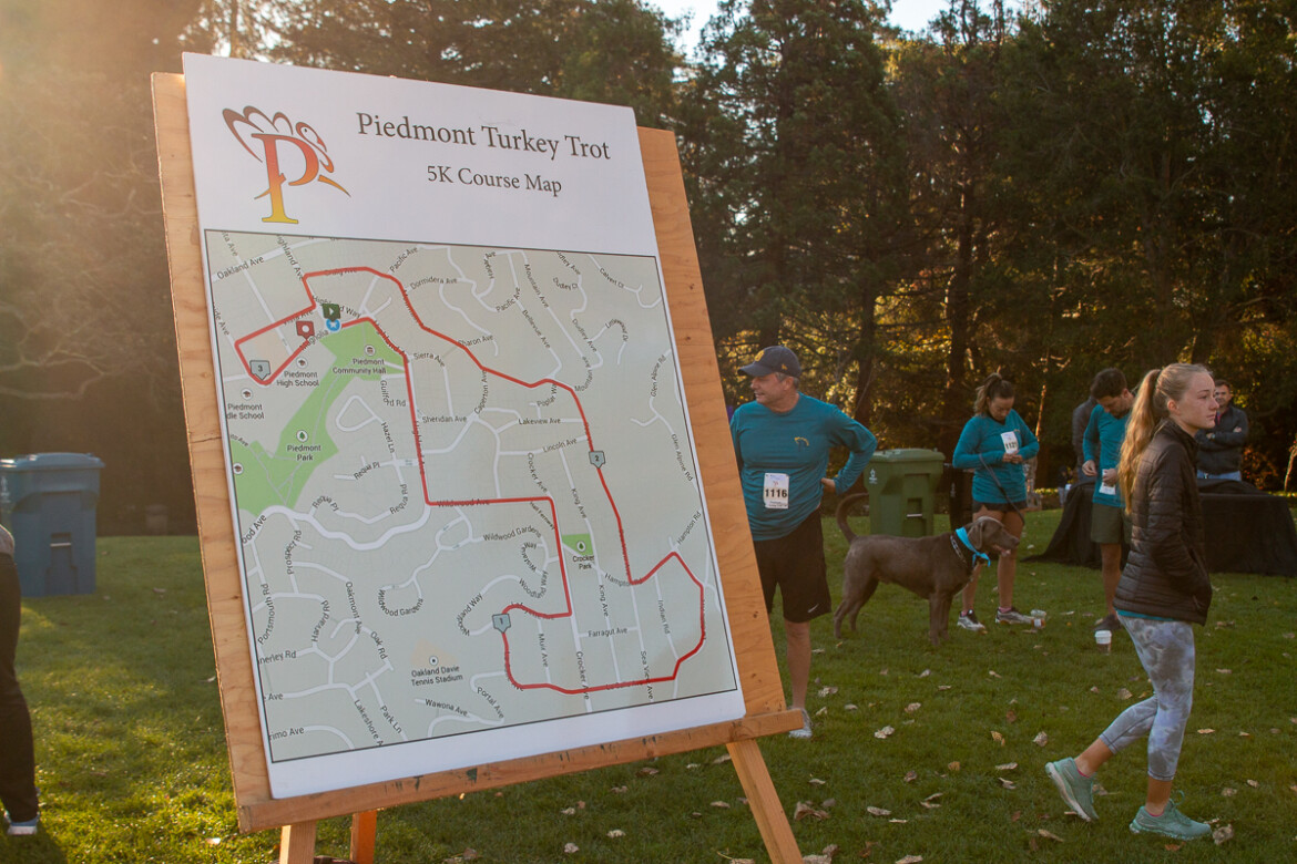 Photos A beautiful Turkey Trot morning Piedmont Exedra