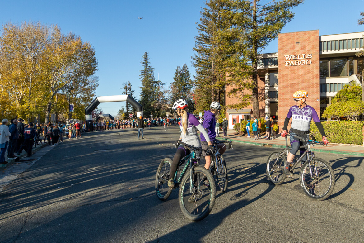 Photos A beautiful Turkey Trot morning Piedmont Exedra