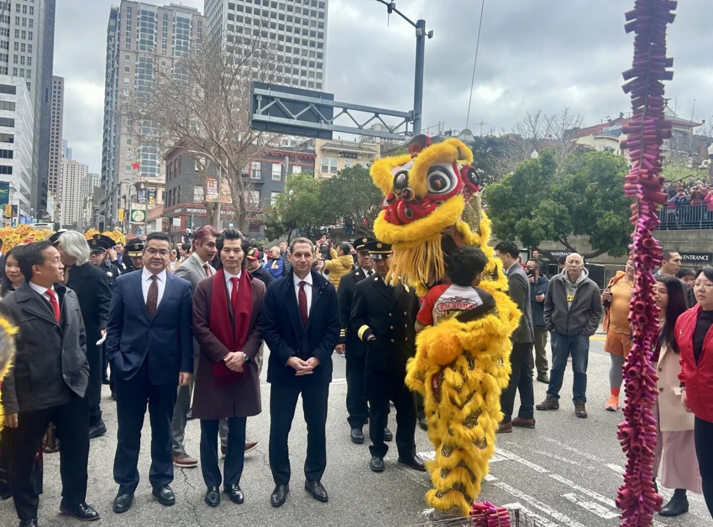 San Francisco leaders kick off Lunar New Year celebrations with a bang