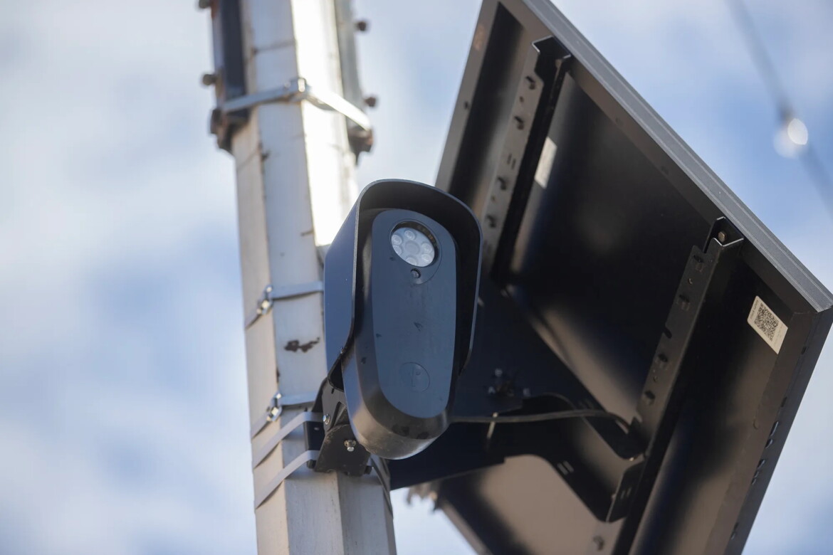 Don't Flock me': California, U.S. lawmakers debate license plate reader technology